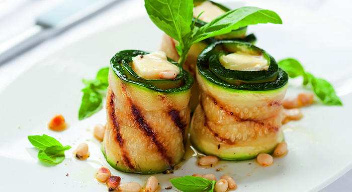 Zucchini-Feta-Röllchen